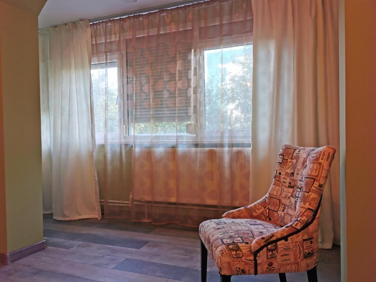Chic Apartment Brăila Exteriér fotografie