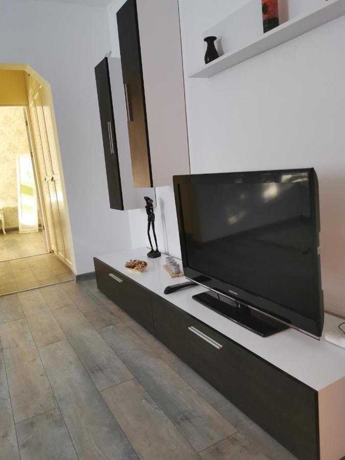 Chic Apartment Brăila Exteriér fotografie